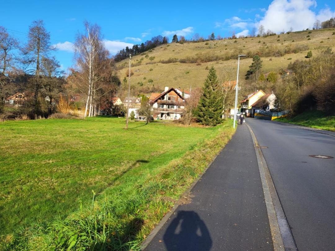 Burgenwelt Im Wilden Sueden Appartement Münsingen Buitenkant foto